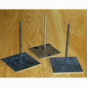 Metalen pin met voet 15cm hoog , voet 10x10cmart. PAV043A